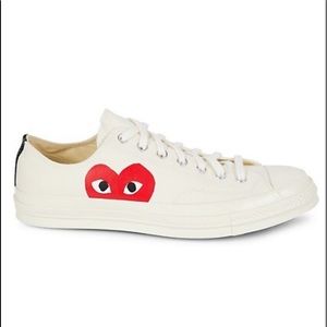 Comme Des Garçons Play x Converse Low-Top Sneakers
